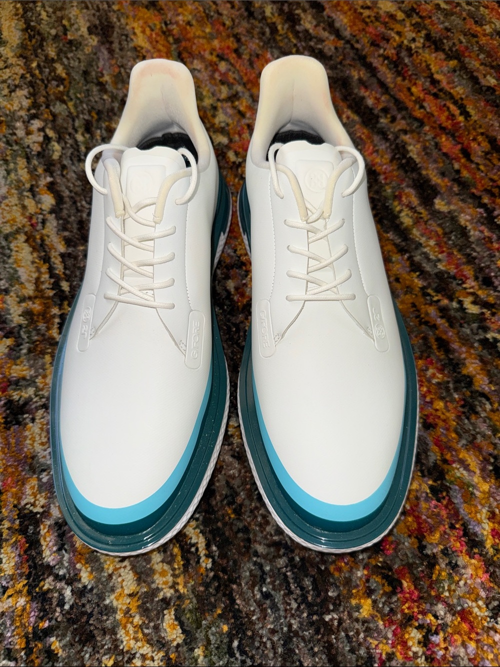 G/FORE White and Teal Men's Leather Gallivanter Tuxedo Golf Sneakers 9 NEW